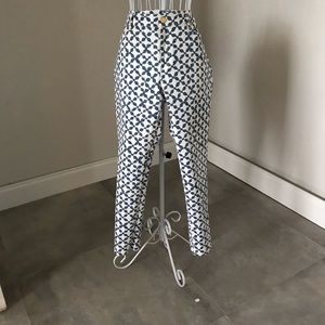 Ankle/Crop Skinny Jeans